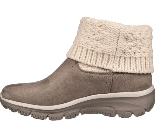 Relaxed Fit: Easy Going - Cozy Weather