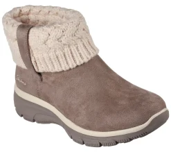 Relaxed Fit: Easy Going - Cozy Weather
