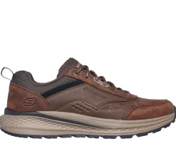 Relaxed Fit: Slade - Peralto