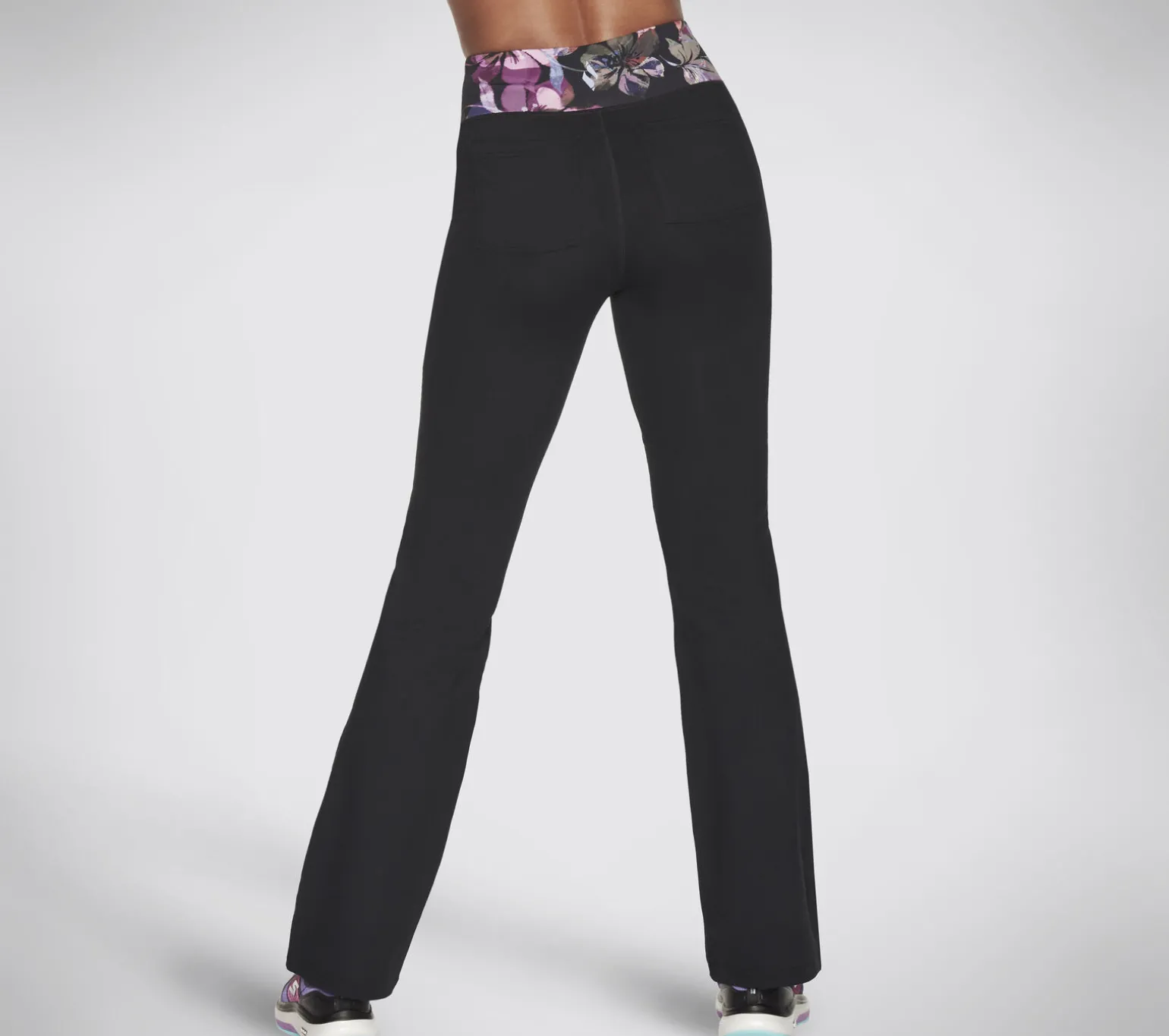 The GO FLEX Ultraviolet Flare Pant